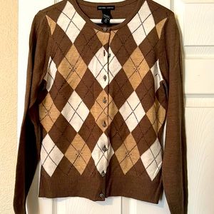 Nice cardigan button down with sequins for buttons